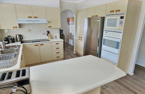 St. Georges Basin House | Twin Palms @ The Basin