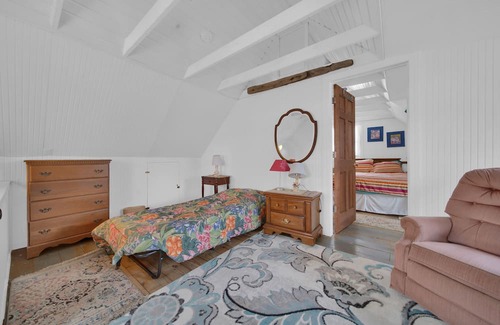 Lexington House | 2 cozy homes on Lake Huron!
