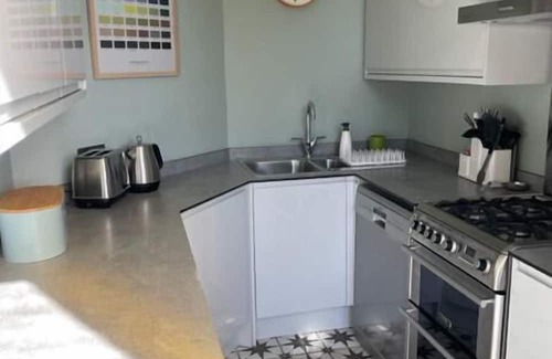 Sefton Park Apartment | Beautifully Lit Airy 1-Bed Apartment in Liverpool