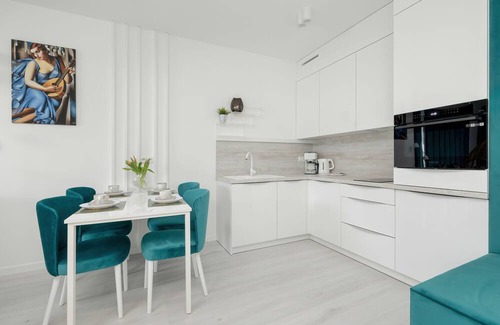 Rogowo Apartment | Turquoise Apartment Rogowo by Renters