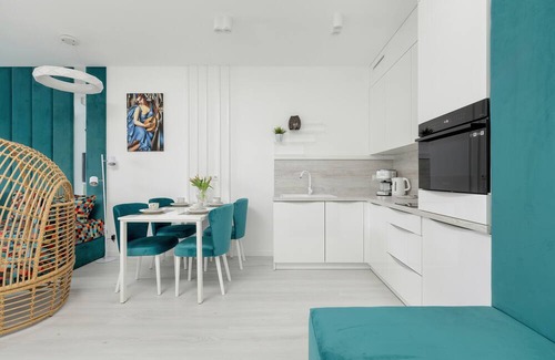 Rogowo Apartment | Turquoise Apartment Rogowo by Renters