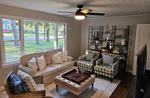 National Hills House | Azalea 4Bed Walk to Aug National