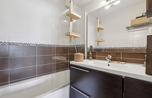 Saint-Fargeau Apartment | L'Escapade du 20e - Joli T2 de 42m²