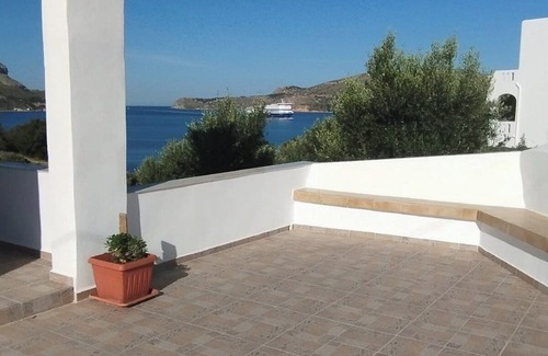 Leros House | Bright Heaven. Near the Marina and the Port in Lakki with a wonderful sea view.