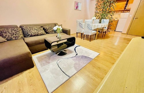 Odesos Apartment | Central pulse - a luxurious apartment just one minute walk from the city Center