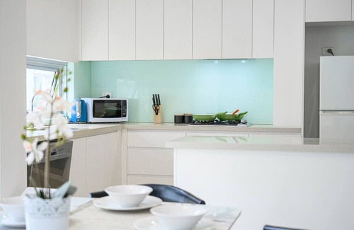 Pymble Apartment | Gordon 2Br close to Train Station & Shopping