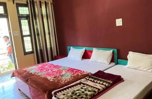 Rudraprayag Hotel | Goroomgo Girish Alay Homestay Uttarakhand