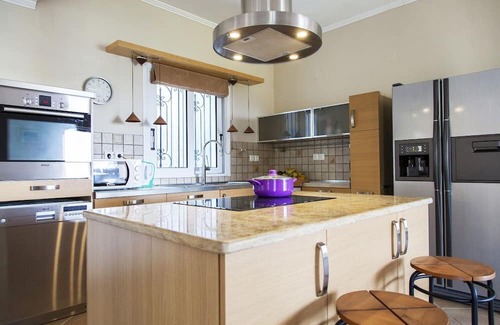 Katokhorion Villa | Villa Victoria Lefkada - 3 Bedroom Villa w private Pool