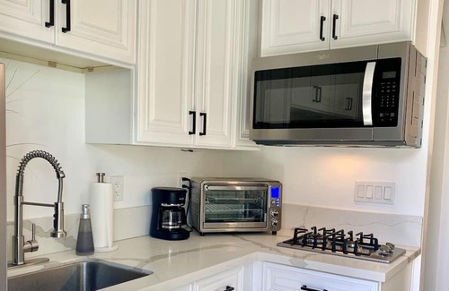 Midway House | Longterm Stays Welcome - Escondido Safe Haven