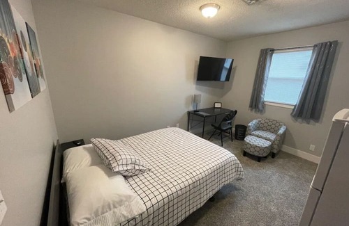 Saint Marys  Allen County House | Cozy Calhoun Suites #5