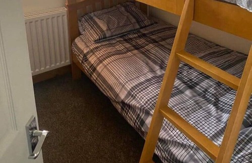 Minera House | 2 bed bungalow in minera