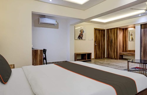 Pune Hotel | OYO 822276 The Grand IMPERIAL