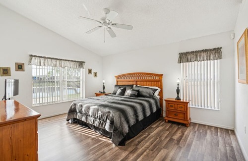 Eagle Pointe South House | NEW LISTING! Charming 3BR2BA Pool Abode Near Disney by RedAwning