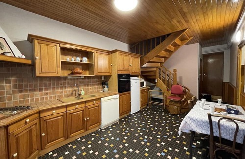 Ferrieres-sur-Sichon Cottage | Gite Ferrières-sur-Sichon, 3 bedrooms, 5 persons