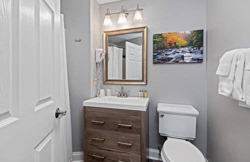Wintergreen Condo | Mountain Inn Lodge 61 with Wintergreen Advantage