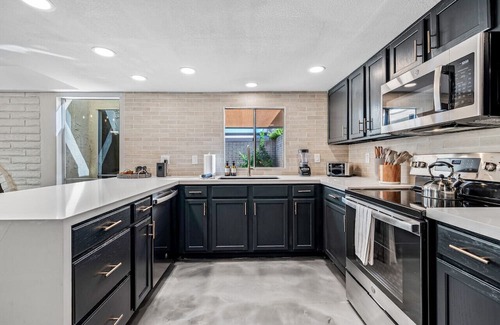 Villa San Marcos House | OT Retreat 2B/2B Pool & Hot Tub