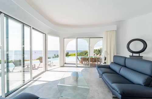 Marina de Son Ganxo Villa | VILLA GAUDINA - Luxury villa near the sea with pool and free WiFi