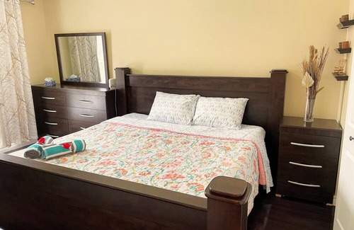 Newtonbrook House | Your Perfect Home Away From Home