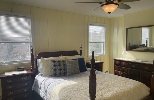 Suffolk County House | Poppys Private Beach Paradise - Wading River, Northfork