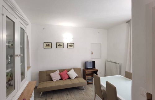 Fara in Sabina House | The Lovers' Lair, delightful house with garden in the magical historic center