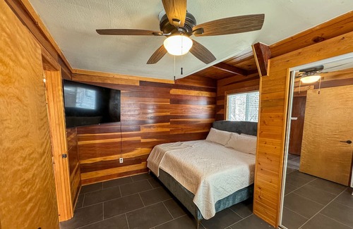 Payson Cabin | Private Black Diamond Cabin