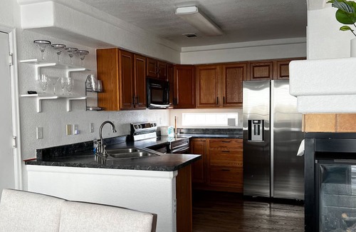 Green Valley Ranch House | Newly Renovated House near DIA