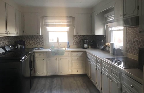 Kittery House | Farm Fun Beach Sun in Enchanting Kittery Maine Best of All Amenities