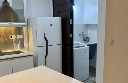 Villa Rosa Condo | Cozy 4-bedroom condo with AC and WiFi in enjoyable Lagoon Pilar