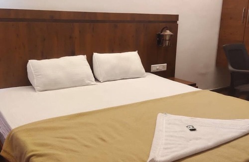 Pune Hotel | Hotel Anvisha Executive