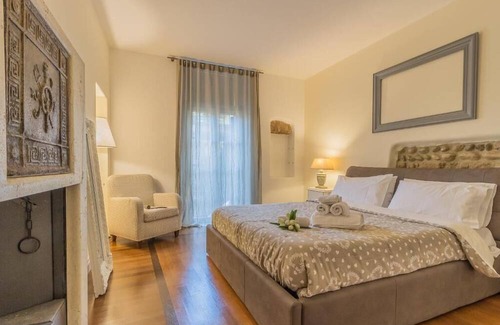 Monza Apartment | Vrbo Property