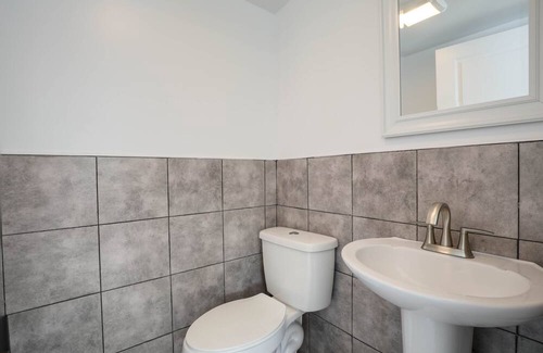 East Patchogue Cottage | Entire Cozy Guest House