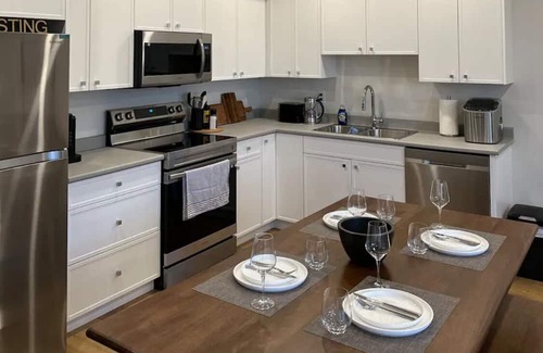 Kamloops Apartment | New beautiful quiet suite in Juniper Ridge. Very luxurious!