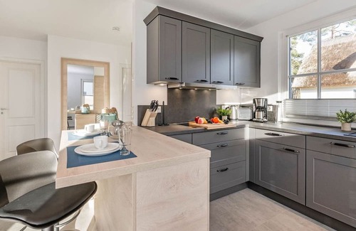 Dargen House | Neu Errichtetes Ferienhaus in Ruhiger Wohngegend mit Parkplatz, Sauna und Wlan - Fischerdorf