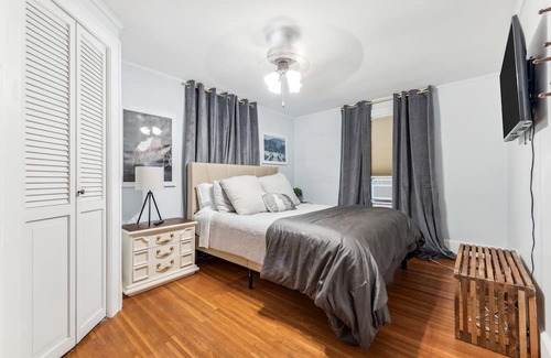 West Irondequoit House | Explore City & Nature: Close to Lake, Zoo & Parks!