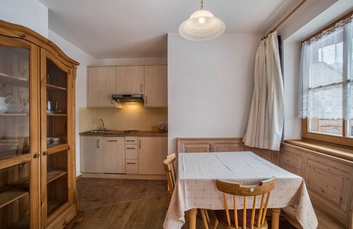 Villabassa Apartment | Apartment 'Stauderhof 4' with Mountain View, Shared Garden