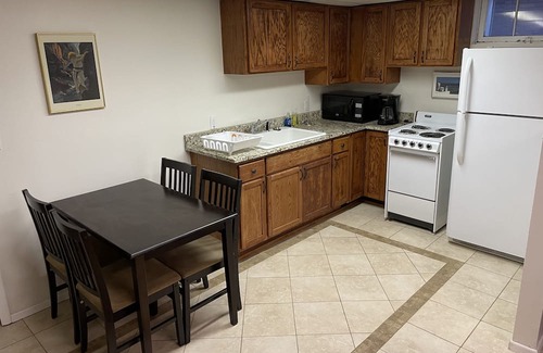 Lower Avenues Apartment | Cozy apartment in desirable Avenues neighborhood.
