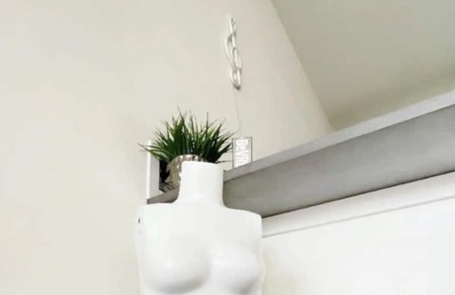 Richmond Apartment | The Perfect Place 🦋