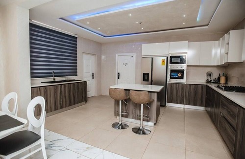 Adenta House | Elegant and Cosy Four Bedroom Storey Home in Accra