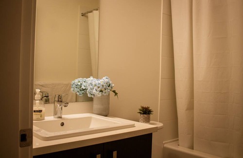 Fleetwood Apartment | Fraser Hills Hideout