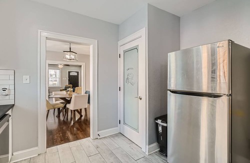 Oak Cliff House | Cozy 2BR near Bishop Arts & Dallas Methodist!