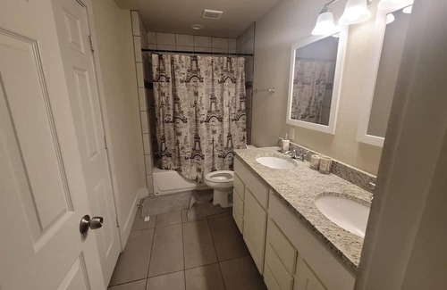 Fort Worth House | Home away from Home