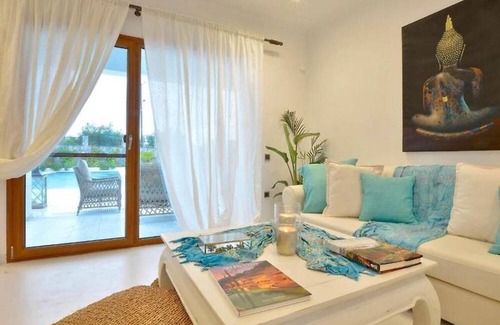 Afra Villa | Villa 'Sunlight Eros' with Private Pool, Wi-Fi and Air Conditioning