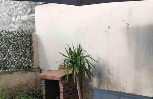 Charenton-le-Pont Apartment | Deux Pièces Avec Extérieure en Plein Centre Ville