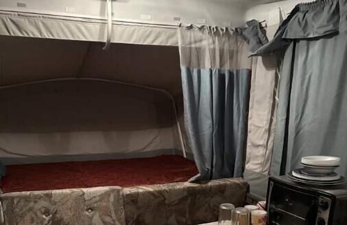 Wrightwood RV Rental | Spontaneous tent