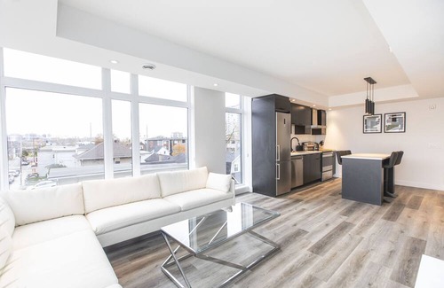 Mechanicsville Condo | Super trendy hood, new building!