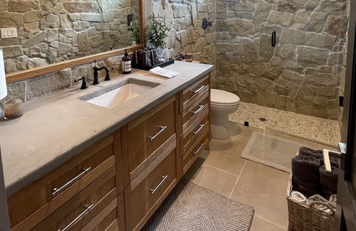 Mason House | Texas Hill Country ranch luxury retreat 300 acres perfect spot to watch ECLIPSE