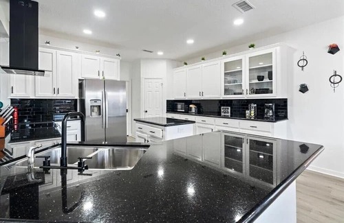 Seven Coves House | Getaway on Lake Conroe Canal perfect for water sports and fishing