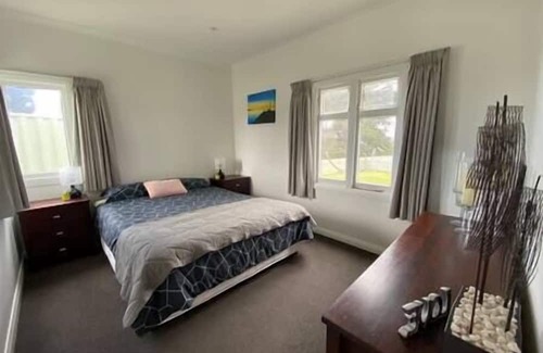 Foxton Beach House | Hook, Wine and Sinker Foxton Beach