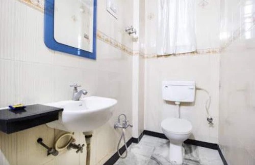 Patna Hotel | Goroomgo R.P. International Patna