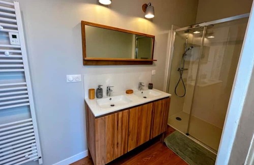 Autun Apartment | Ecrin de Verdure - Appartement de Charme à Autun